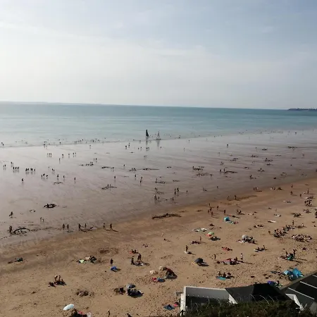 Дом отдыха Maison Au Calme Жуллувиль-ле-Пен