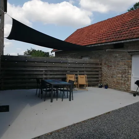 Semesterbostad Maison Au Calme *